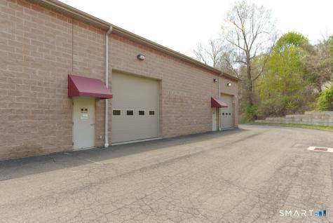 8 Pecks Lane Newtown CT 06470