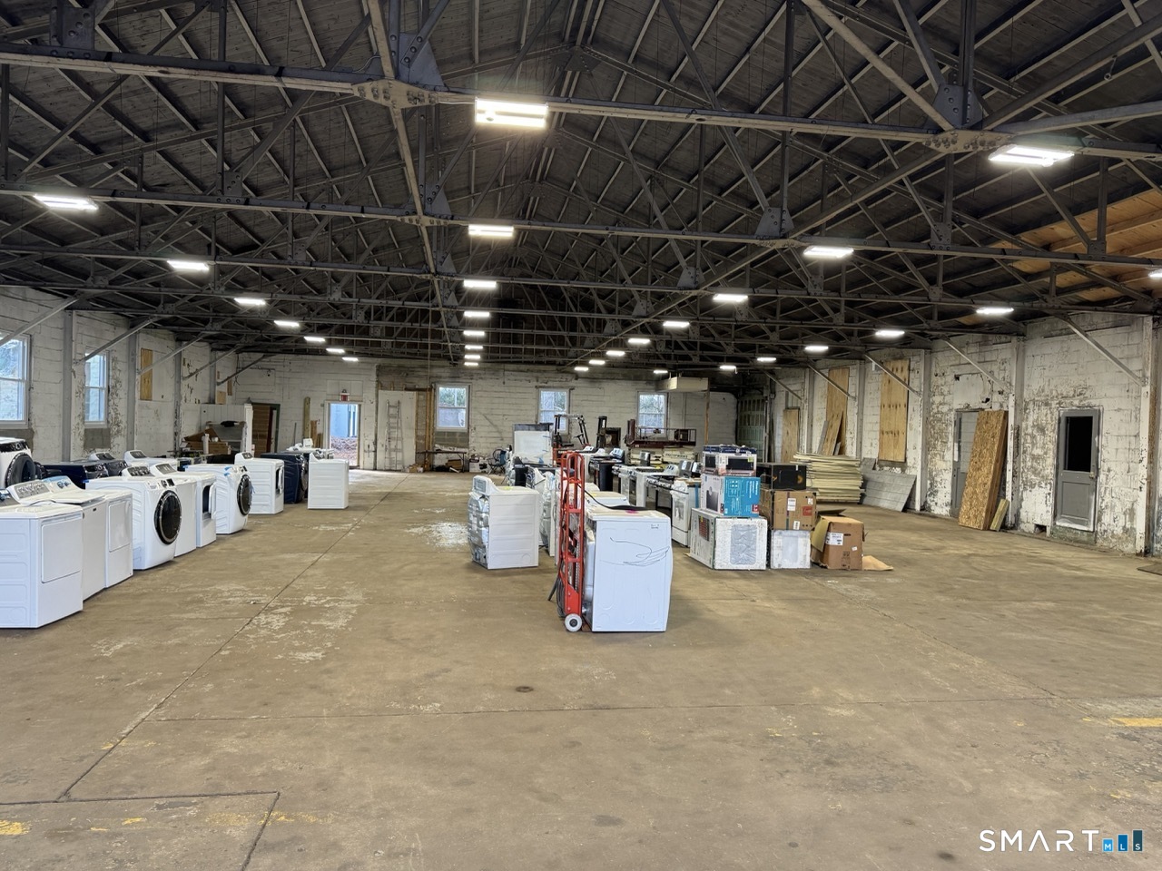 87 Whiting Street Plainville CT 06062