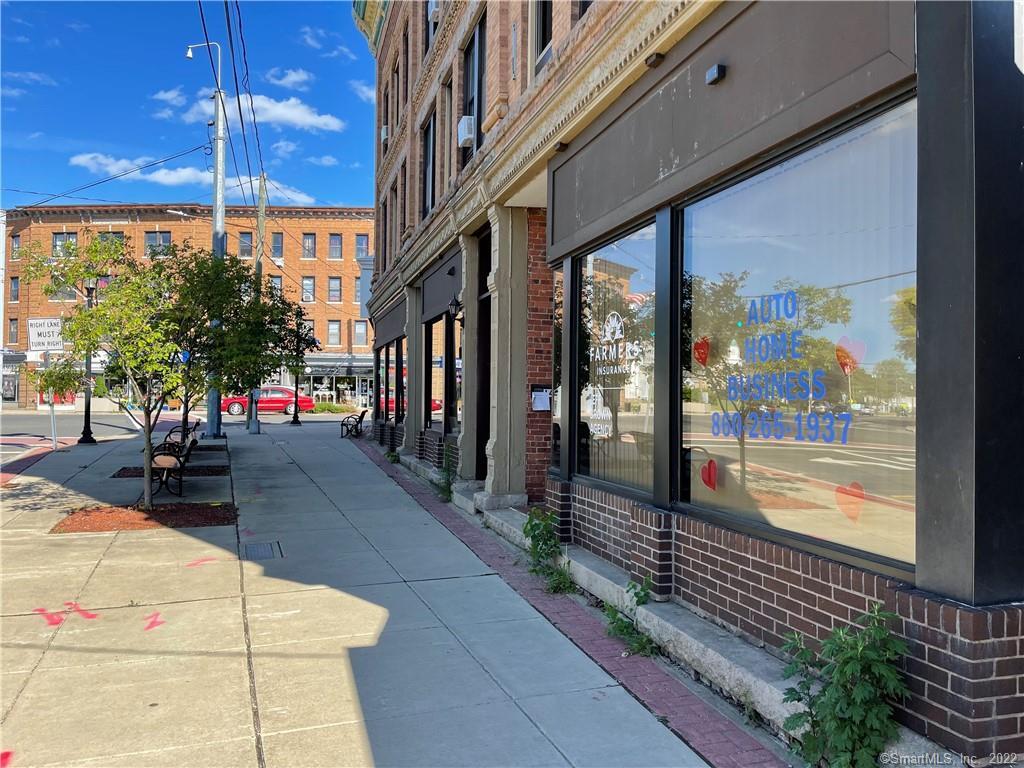 14 West Main Street Plainville CT 06062