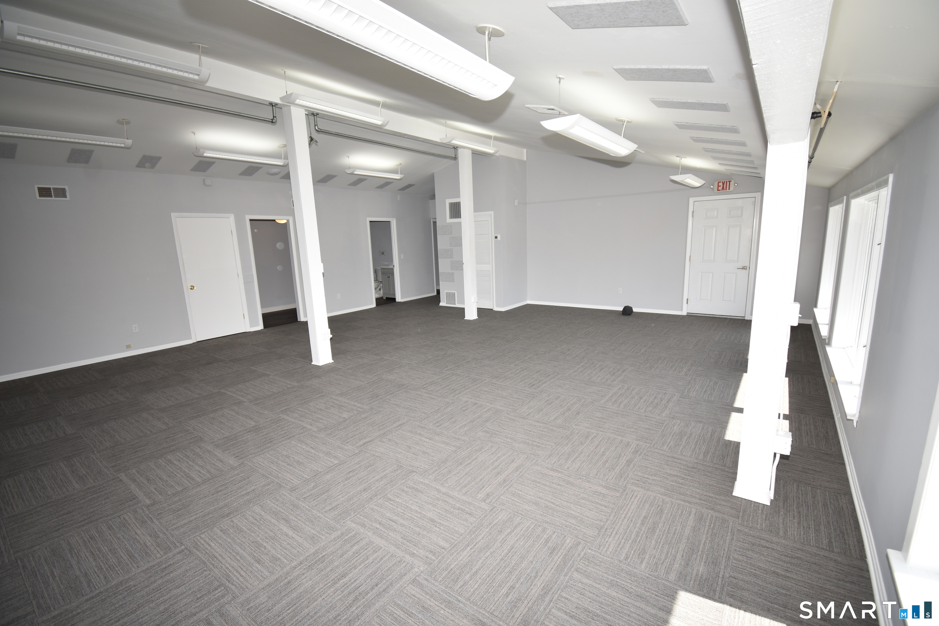 1533 New Britain Avenue Farmington CT 06032
