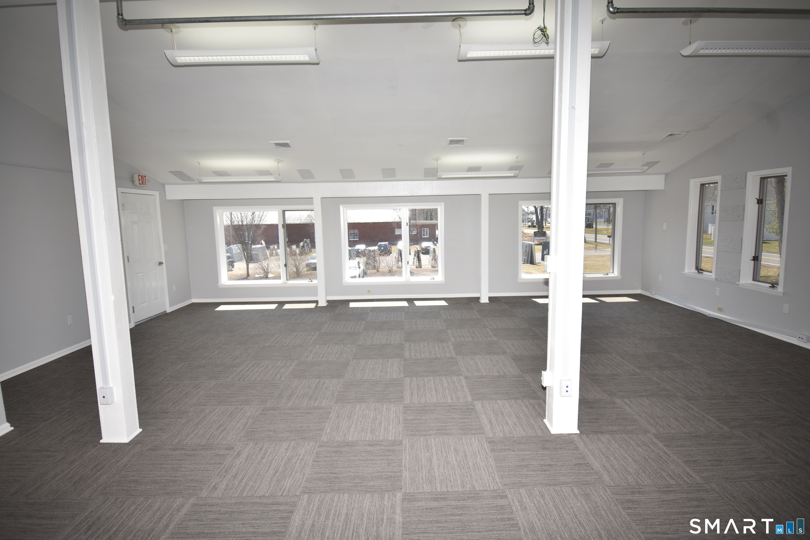 1533 New Britain Avenue Farmington CT 06032