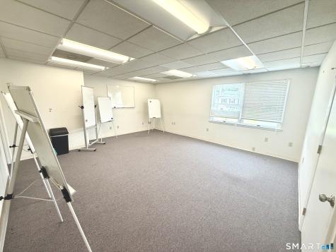 2558 Whitney Avenue Hamden CT 06518