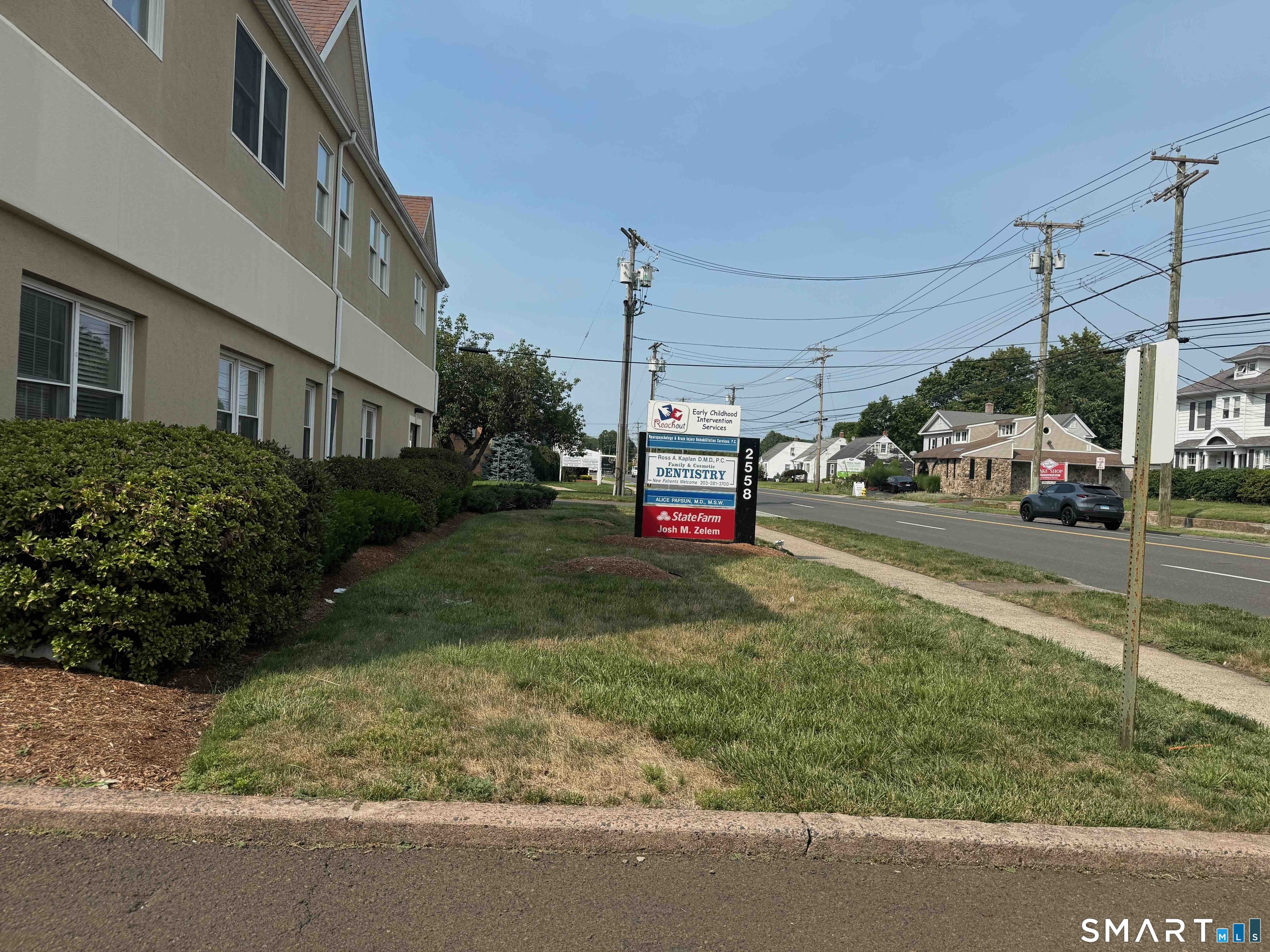 2558 Whitney Avenue Hamden CT 06518
