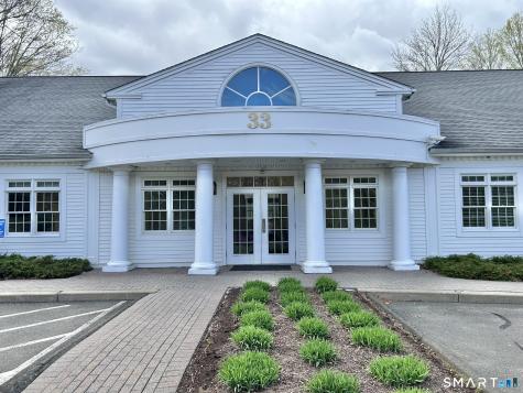 33 Dale Road Avon CT 06001