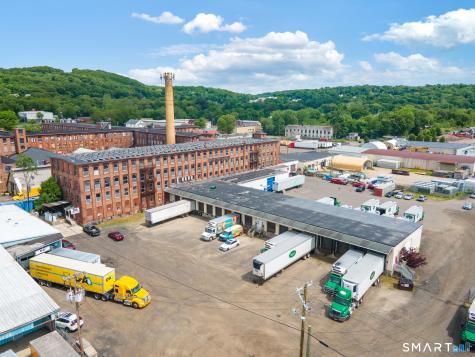 280 Chase River Road Waterbury CT 06704