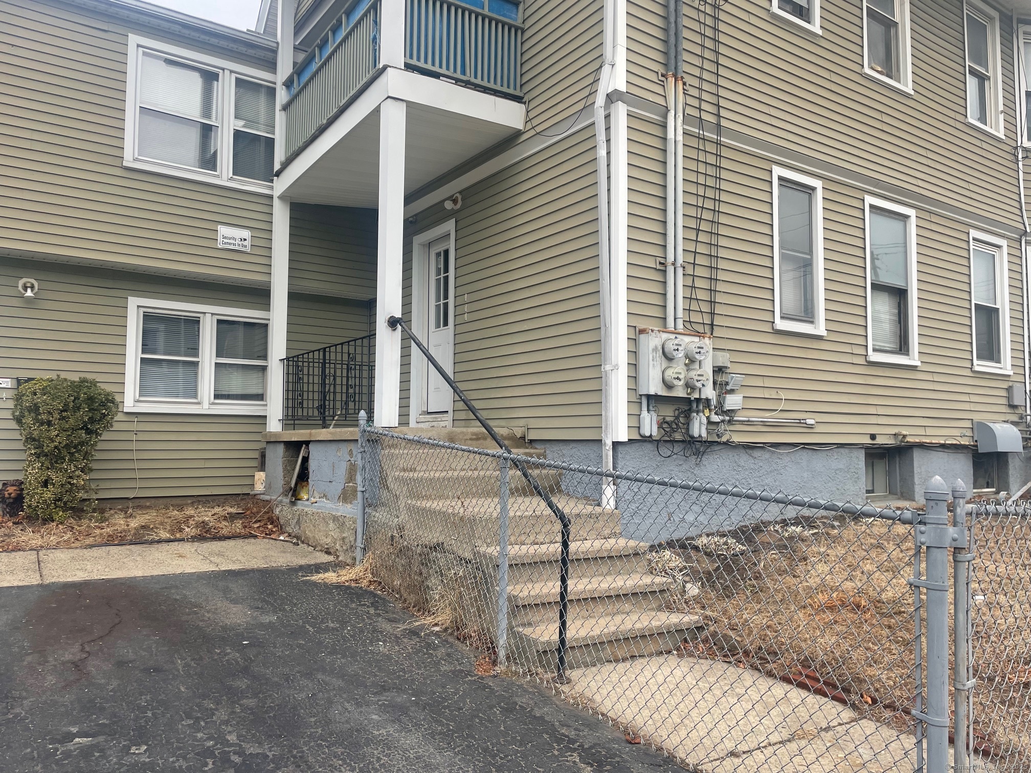 2313 East Main Street Bridgeport CT 06610