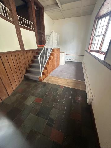 2313 East Main Street Bridgeport CT 06610