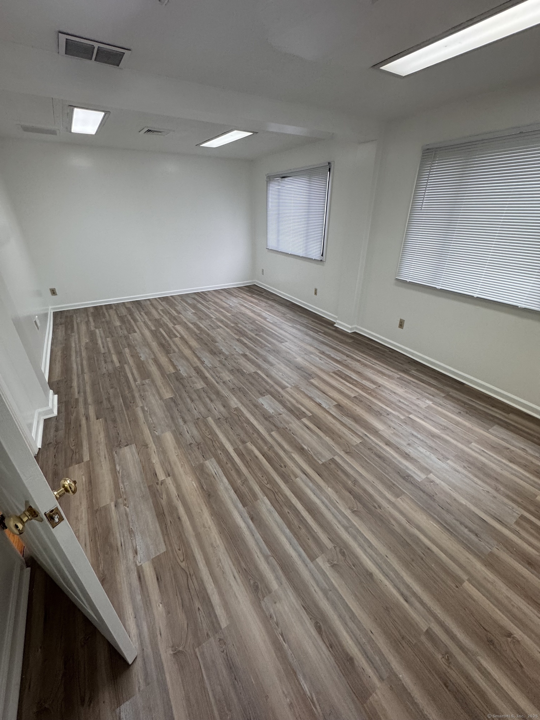 2404 Whitney Avenue Hamden CT 06518