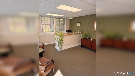 2489 Boston Post Road Guilford CT 06437