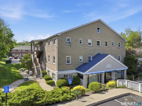 299 Washington Avenue Hamden CT 06518