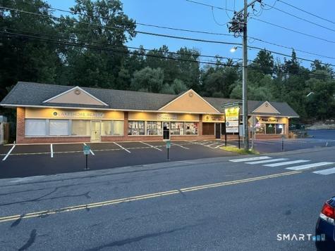 371 Candlewood Lake Road Brookfield CT 06804