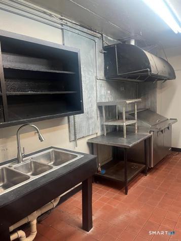 649 Watertown Avenue Waterbury CT 06708