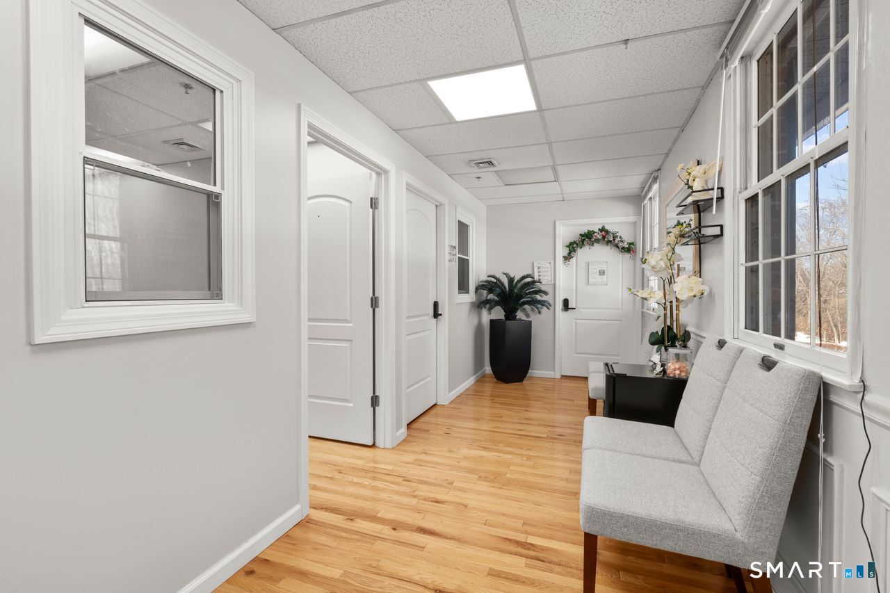 350 Silas Deane Highway Wethersfield CT 06109