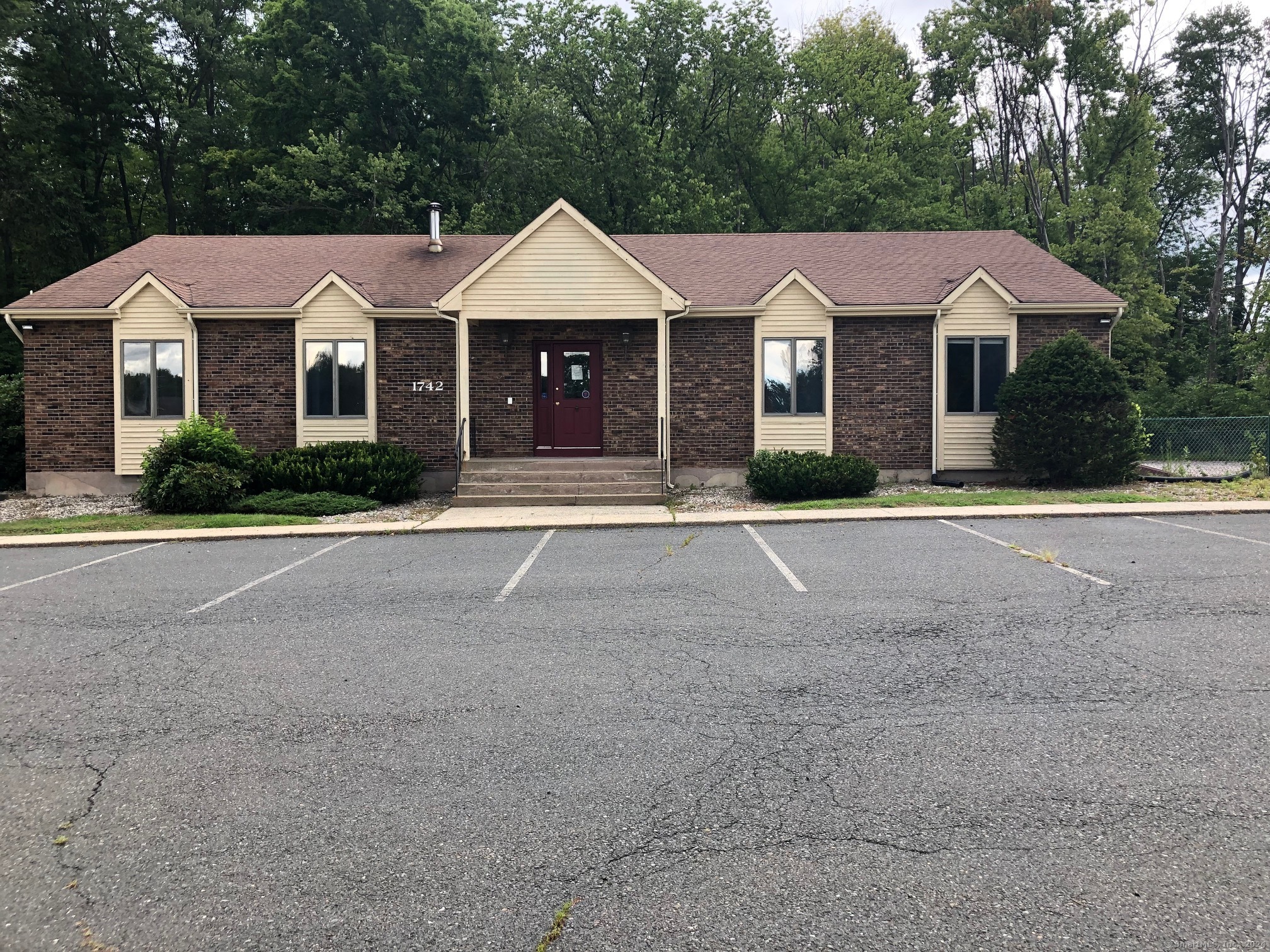 1724 Ellington Road South Windsor CT 06074