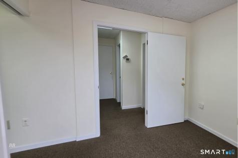 67 South Turnpike Road Wallingford CT 06492