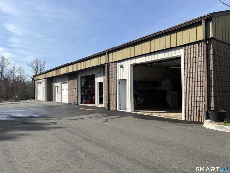 7 Corporate Drive North Haven CT 06473