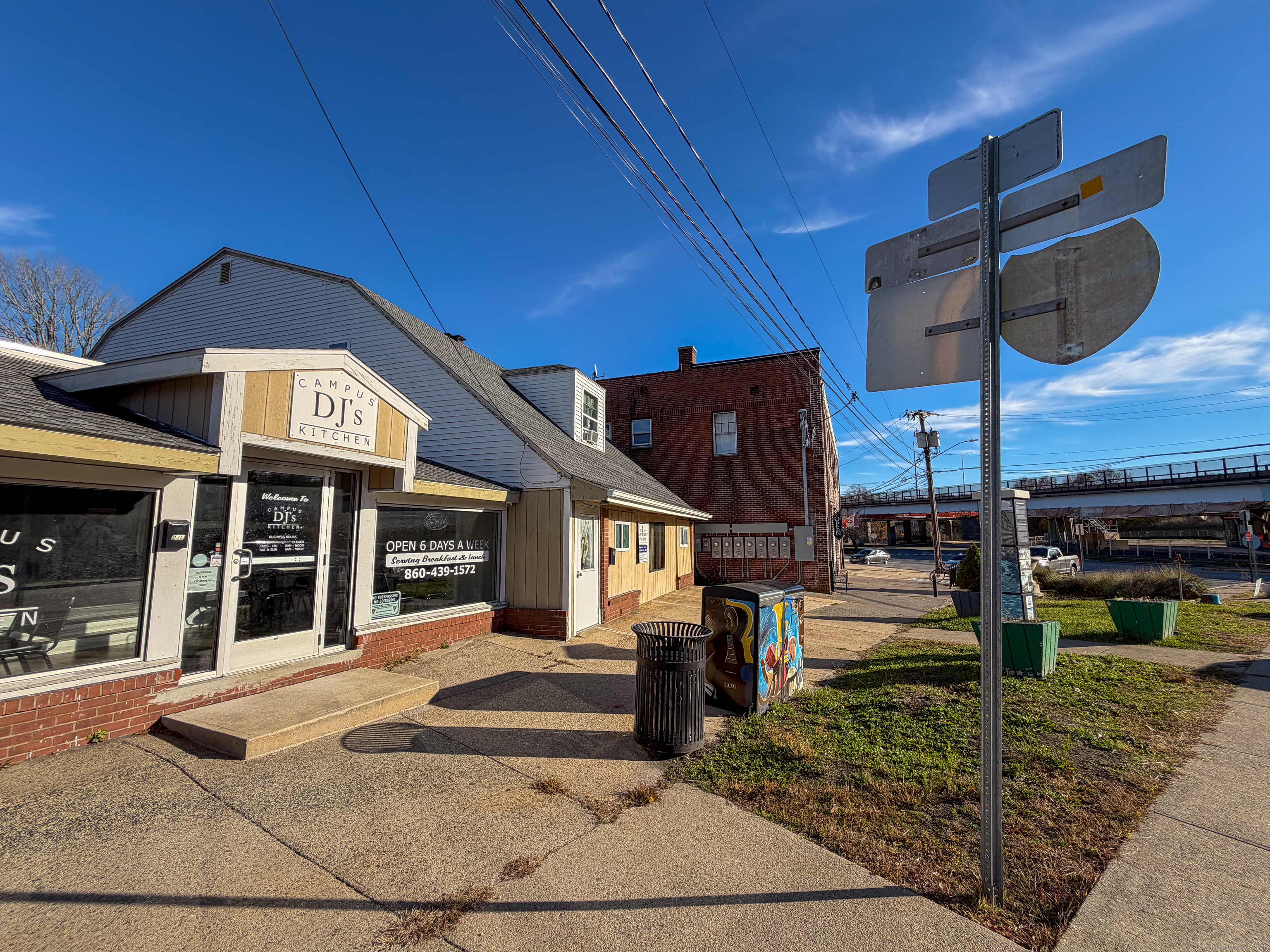 405 Williams Street New London CT 06320