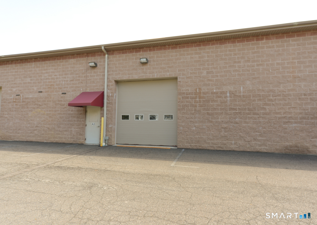 8 Pecks Lane Newtown CT 06470