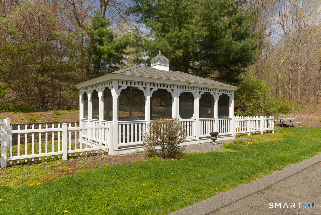 8 Pecks Lane Newtown CT 06470
