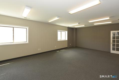 8 Pecks Lane Newtown CT 06470
