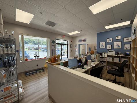 907 Route 32 Turnpike Montville CT 06382