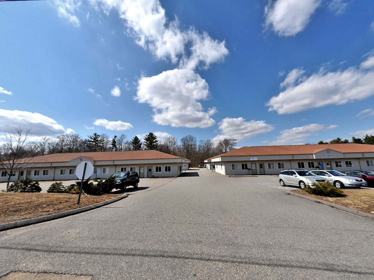 15 Lakewood Drive Montville CT 06370