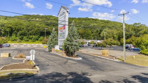842 Derby Avenue Seymour CT 06483