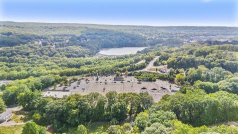 842 Derby Avenue Seymour CT 06483