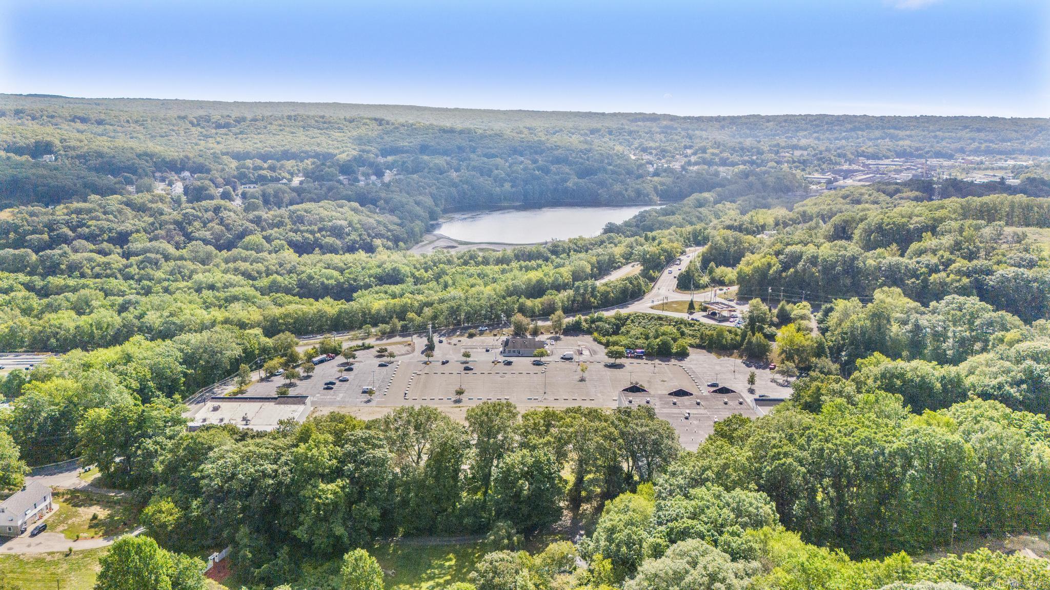 842 Derby Avenue Seymour CT 06483