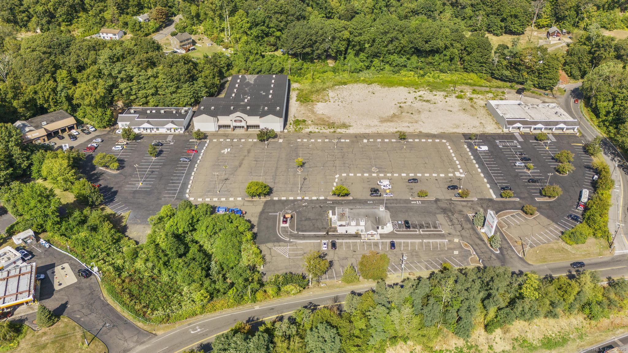 842 Derby Avenue Seymour CT 06483