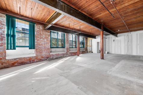 11 Main Street Stonington CT 06355