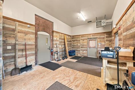 155 Maple Street Naugatuck CT 06770