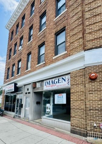 12 East Main Street Plainville CT 06062