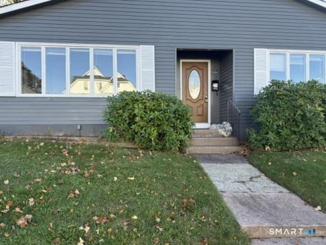 180 Center Street Manchester CT 06040