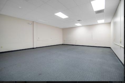 33 West Main Street Vernon CT 06066
