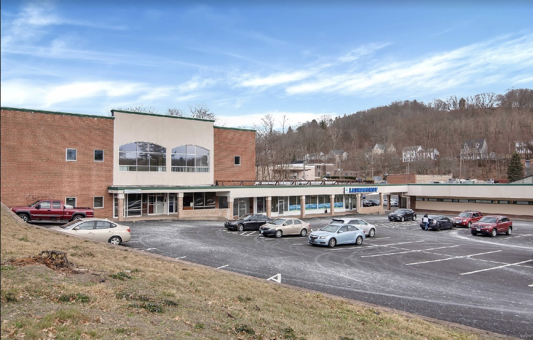 33 West Main Street Vernon CT 06066