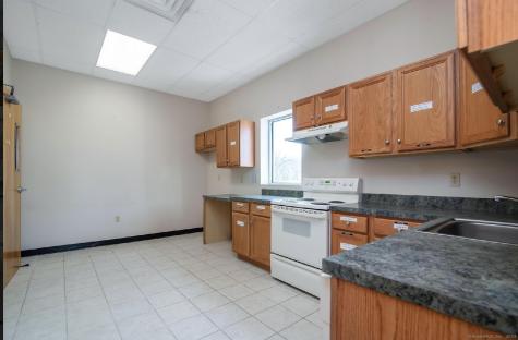 33 West Main Street Vernon CT 06066