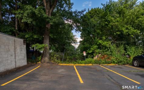 395 Campbell Avenue West Haven CT 06516
