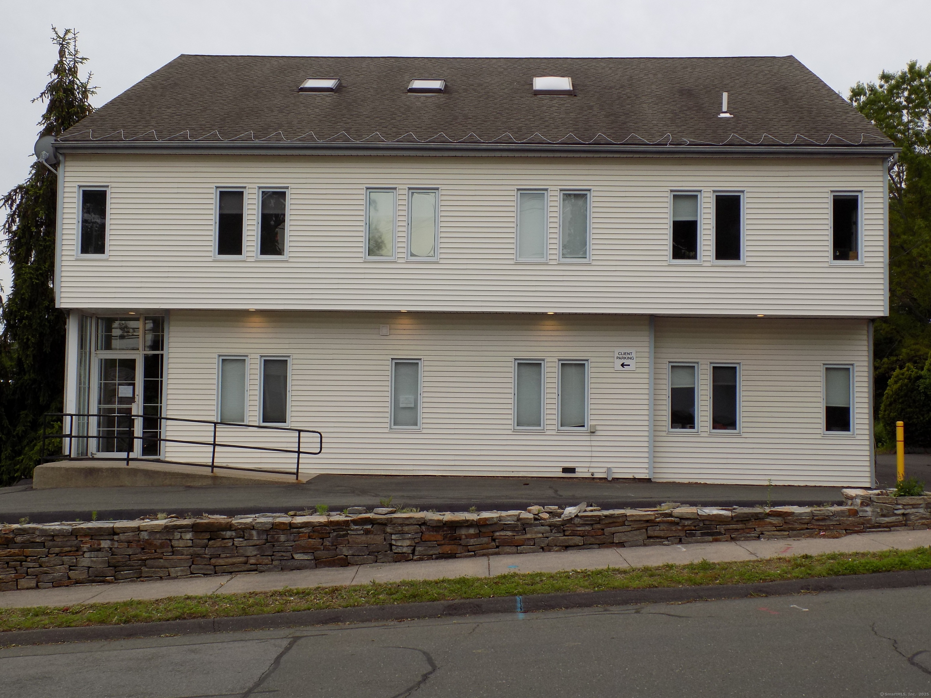 751 Farmington Avenue Bristol CT 06010