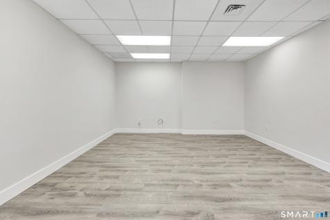 49 Huntington Plaza Street Shelton CT 06484