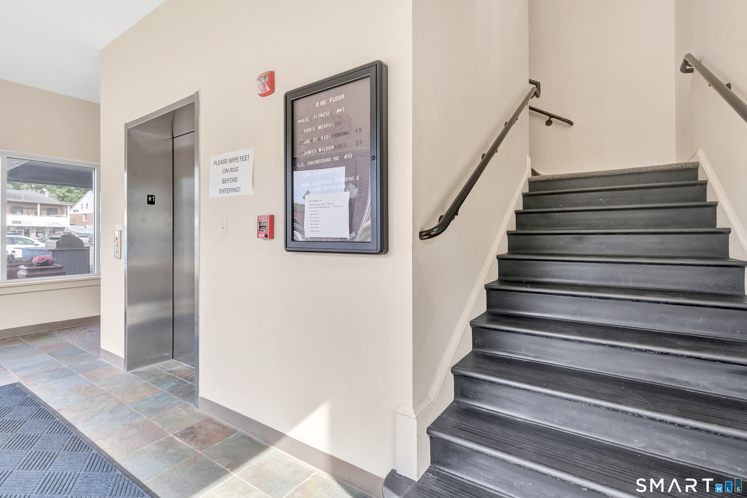 49 Huntington Plaza Street Shelton CT 06484