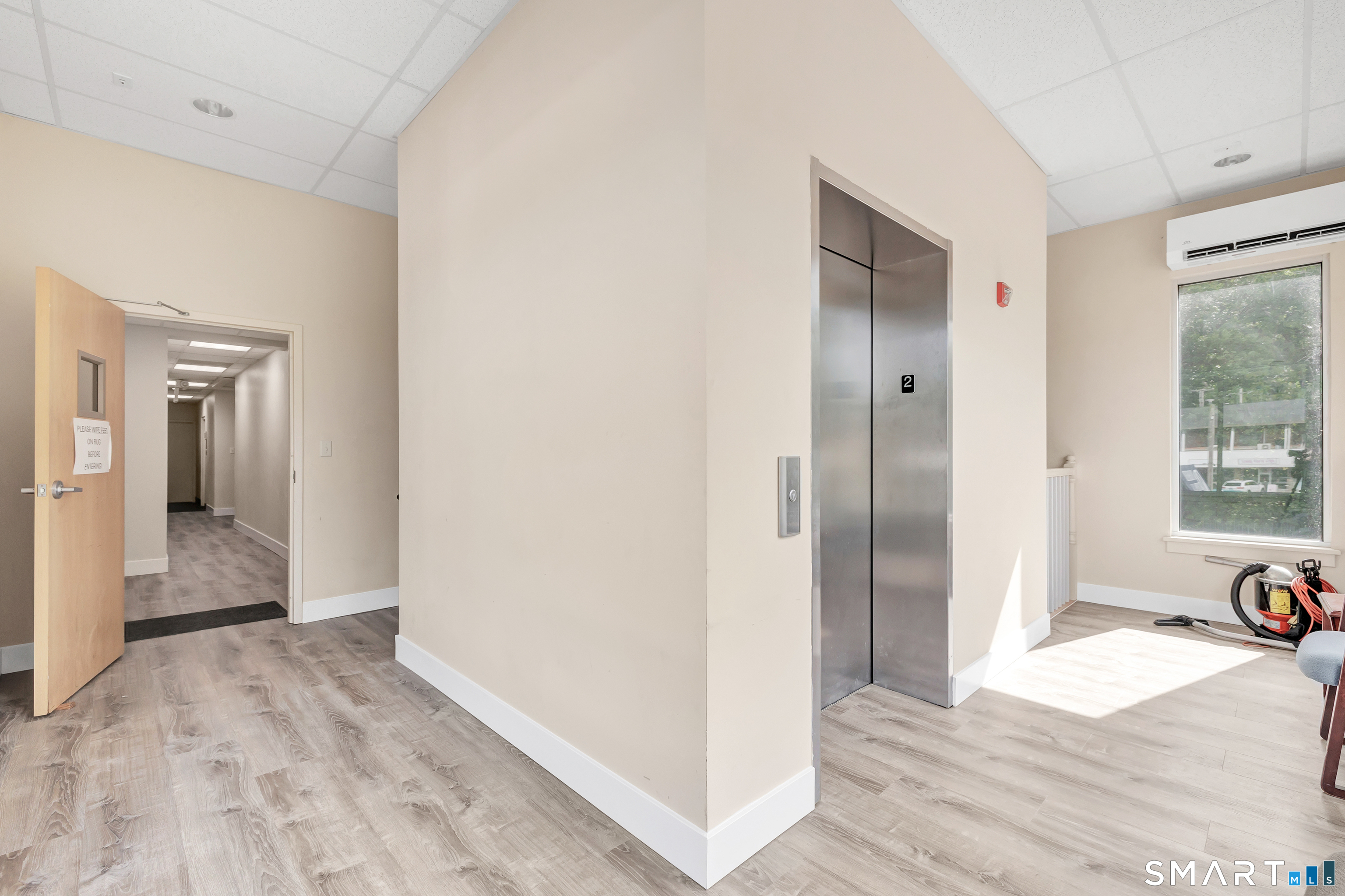 49 Huntington Plaza Street Shelton CT 06484