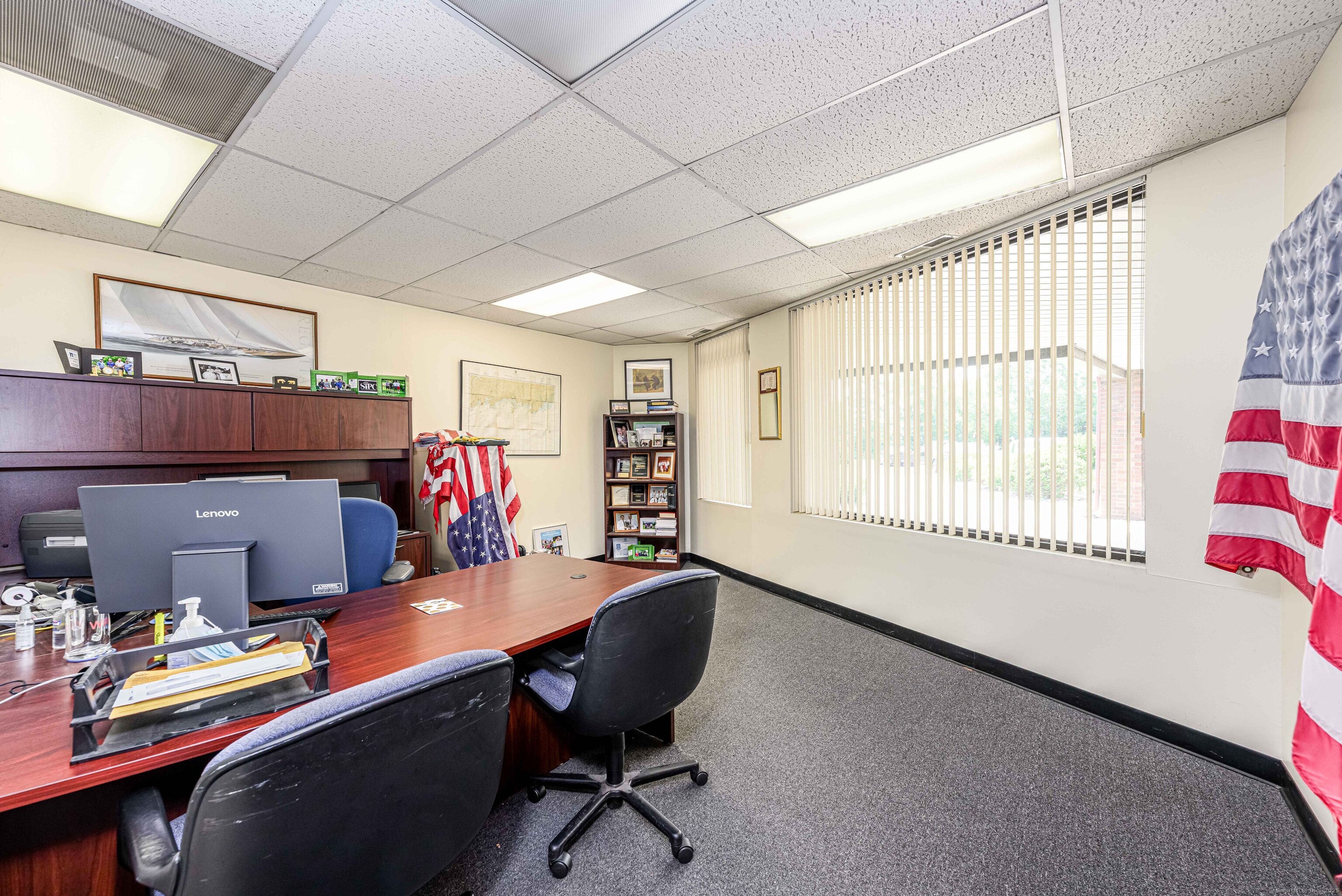 565 Washington Avenue North Haven CT 06473