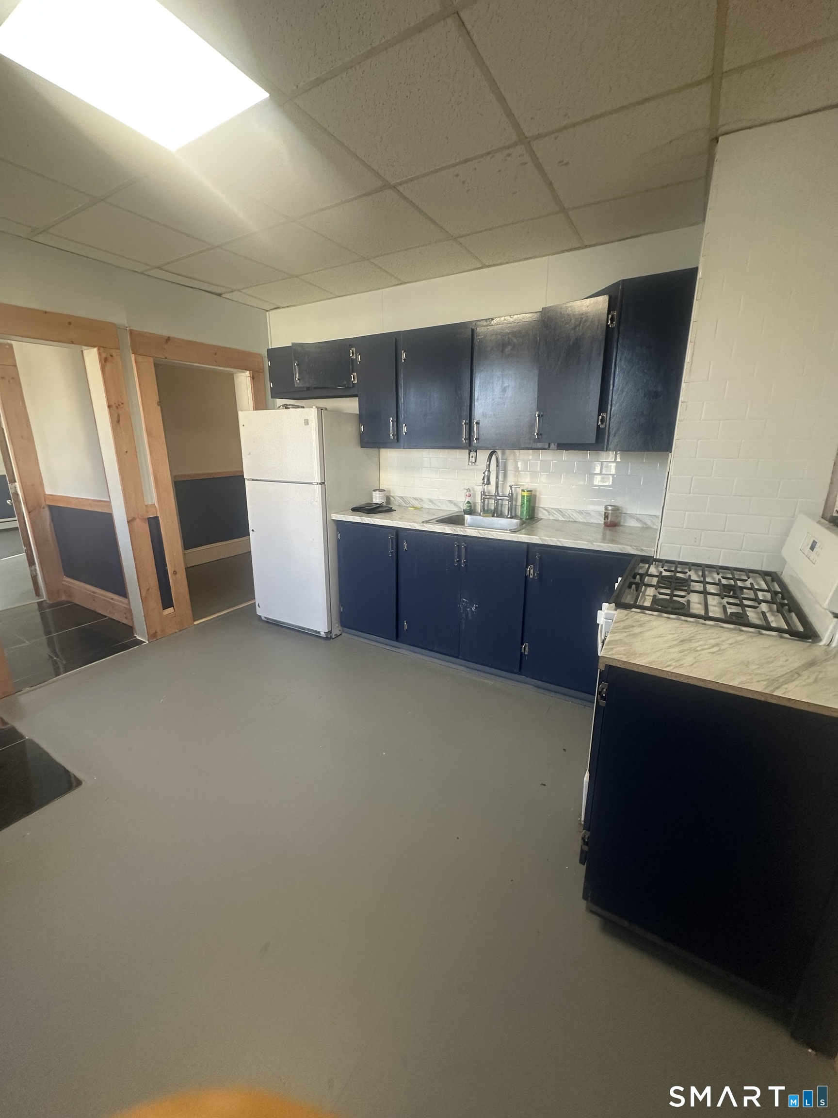 1365 East Main Street Bridgeport CT 06608