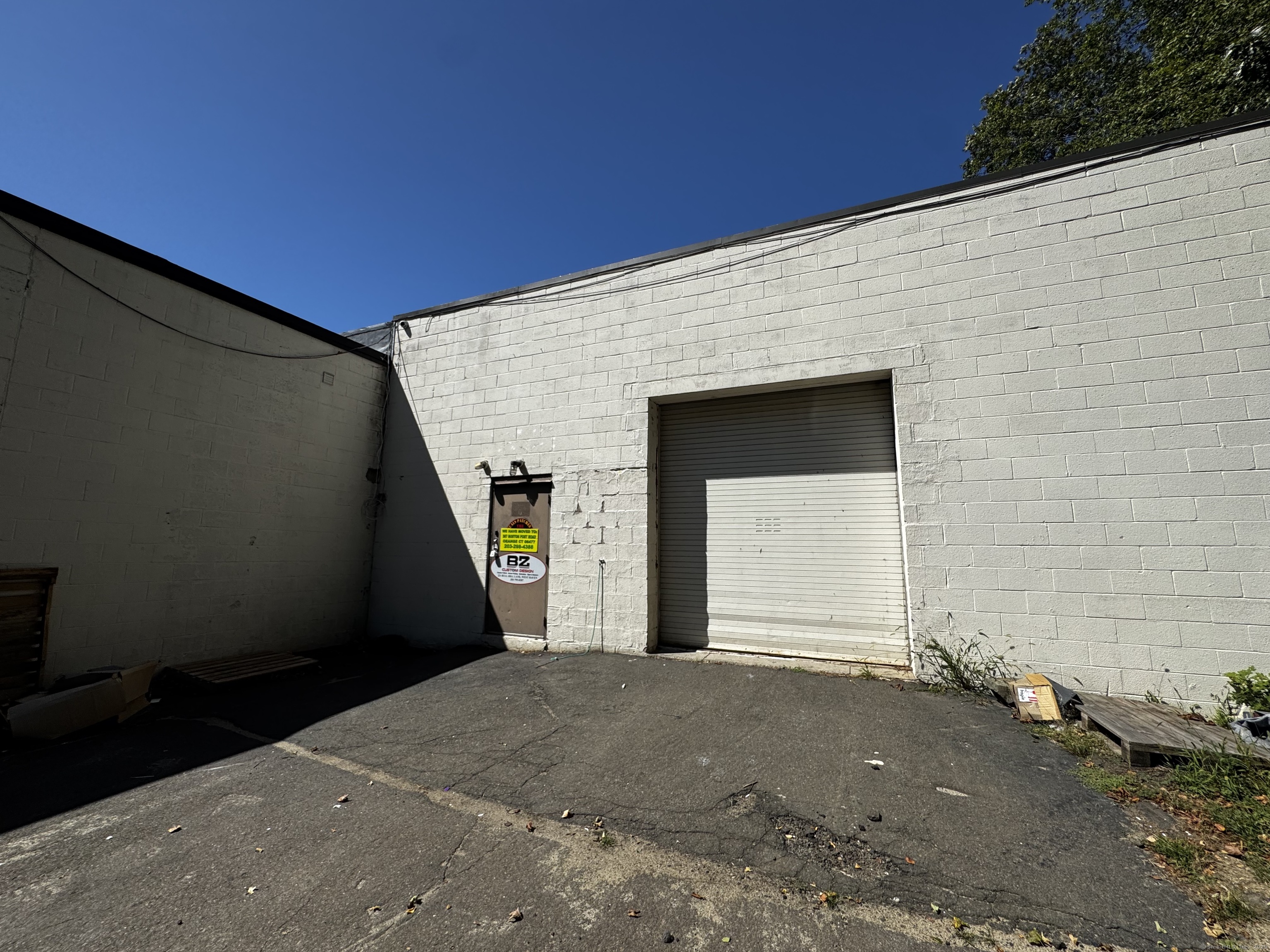 221 Bull Hill Lane West Haven CT 06516