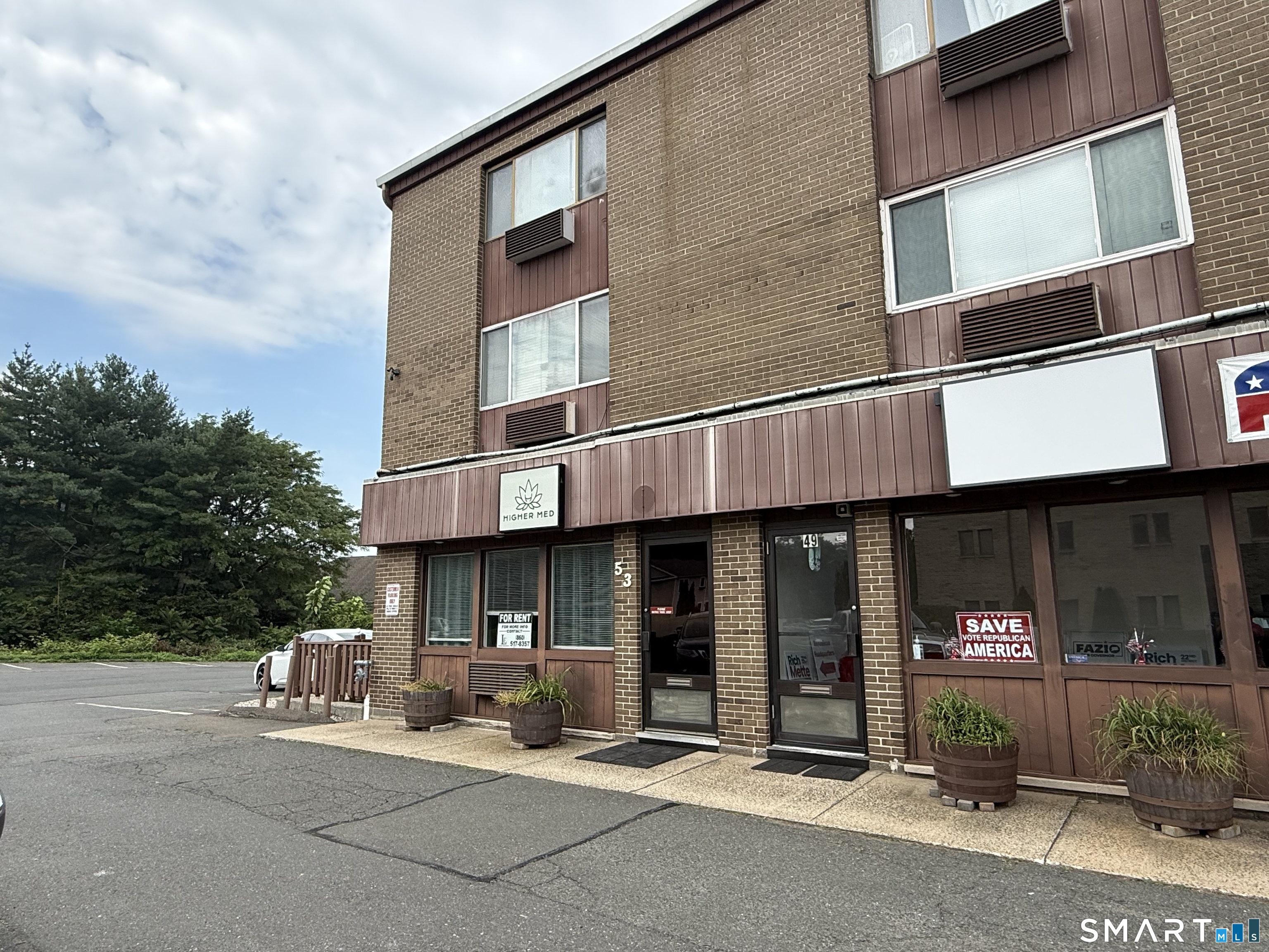 53 Whiting Street Plainville CT 06062