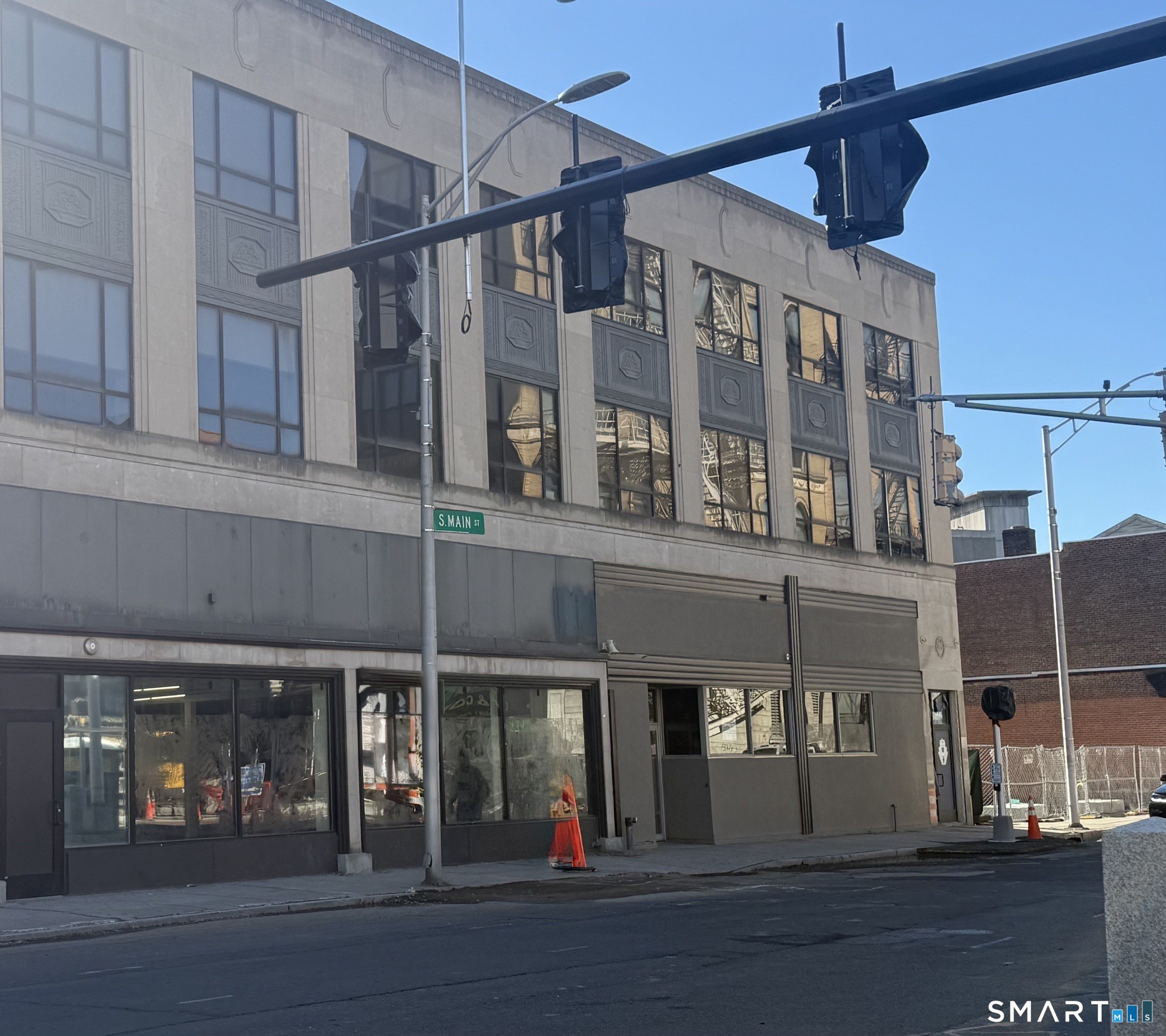 20 East Main Street Waterbury CT 06702