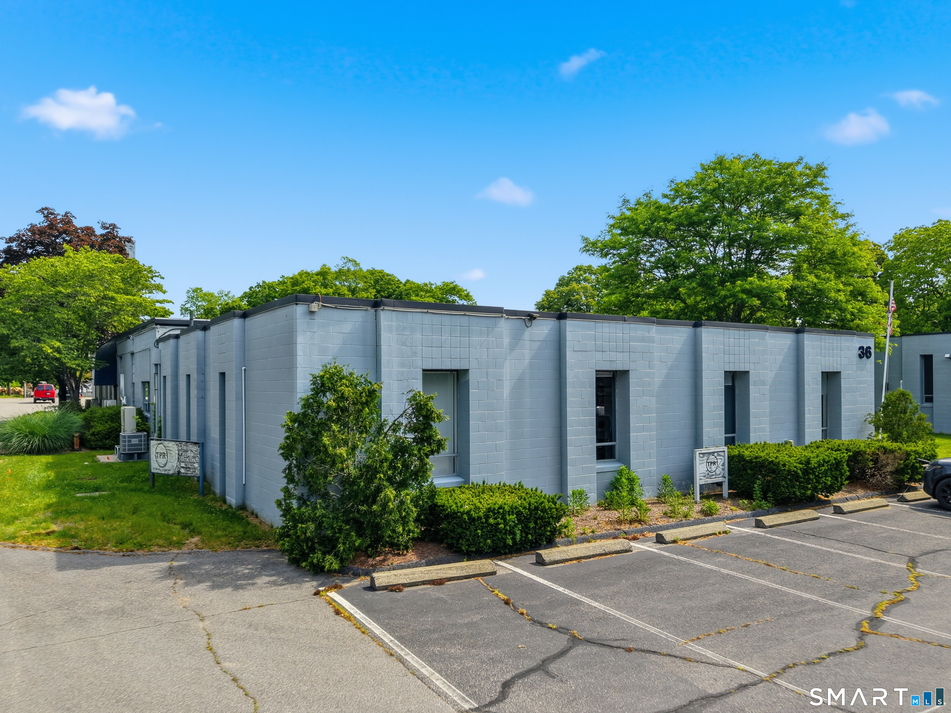 36 Plains Road Essex CT 06426
