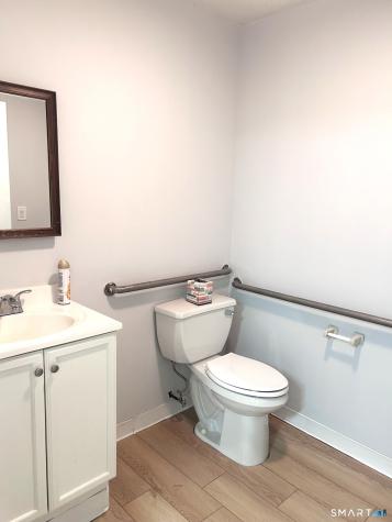 444 Washington Avenue North Haven CT 06473