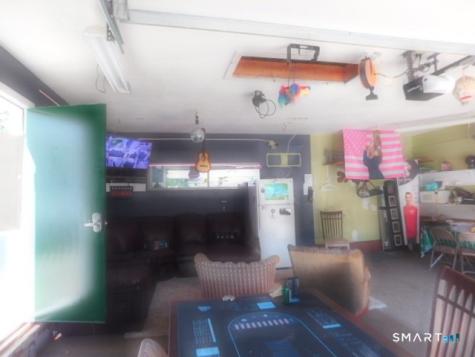 451-Garage Circular Avenue Hamden CT 06514